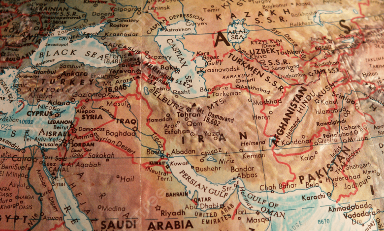 From the Mediterranean to the Caspian